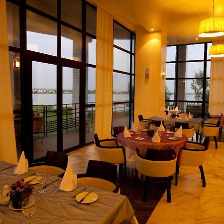 Hotel El Farouk บามาโก ภายนอก รูปภาพ