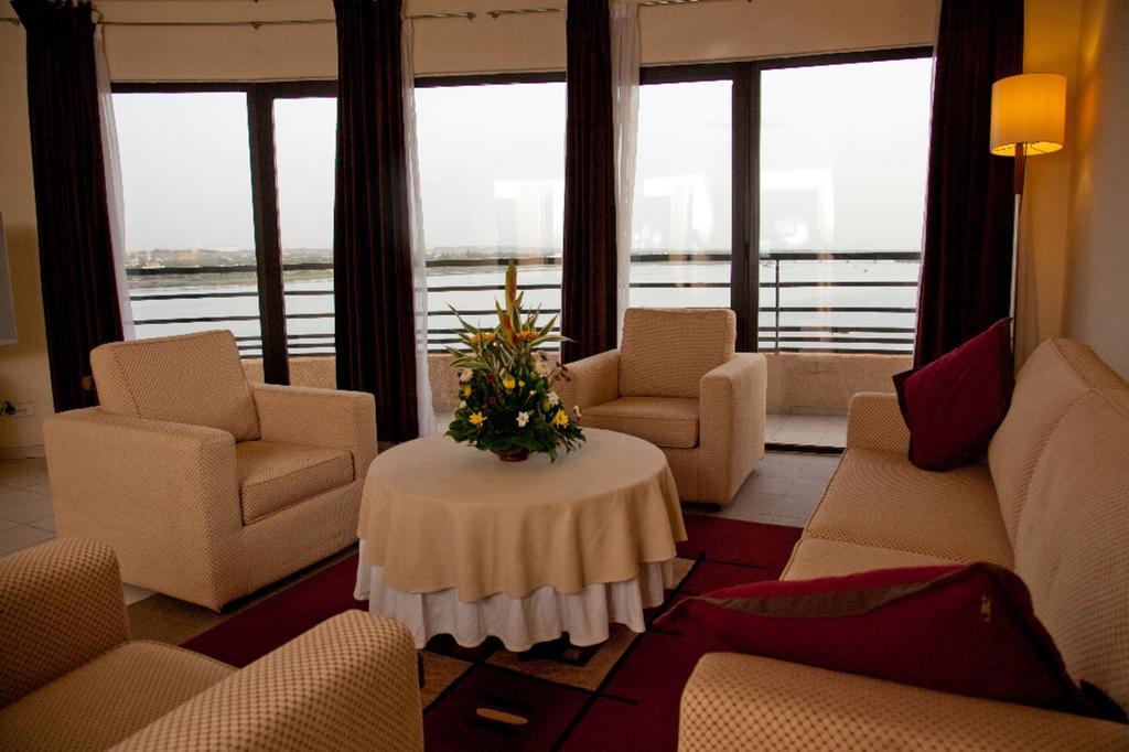 Hotel El Farouk บามาโก ภายนอก รูปภาพ