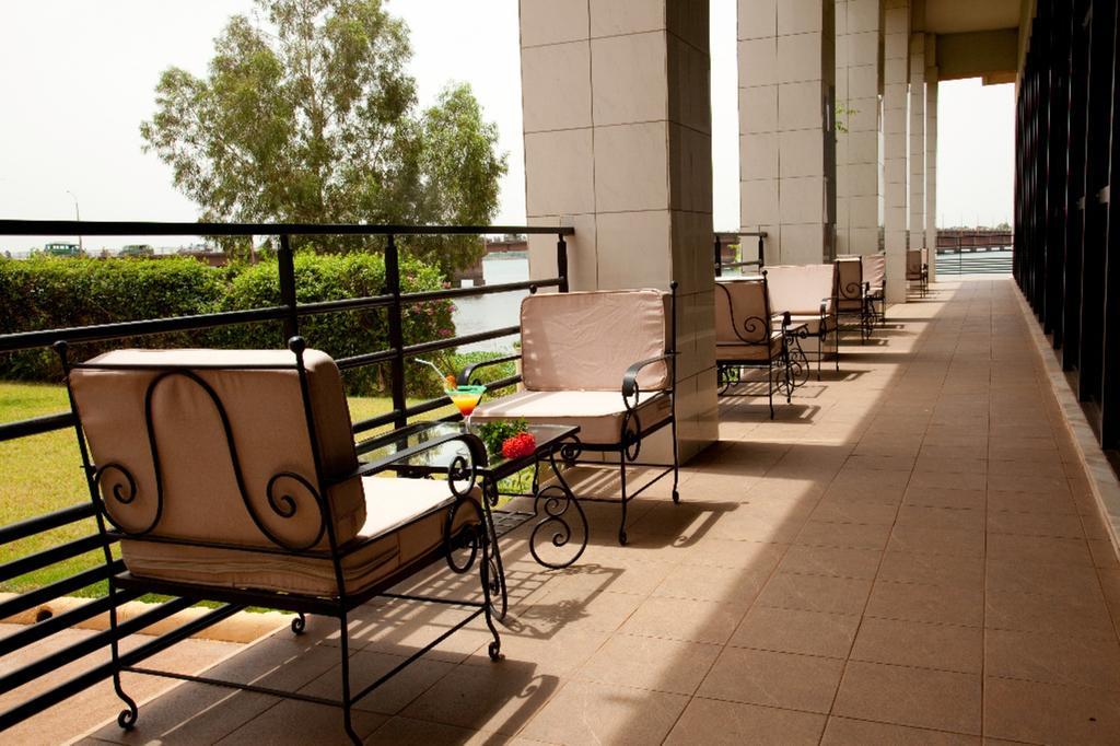 Hotel El Farouk บามาโก ภายนอก รูปภาพ