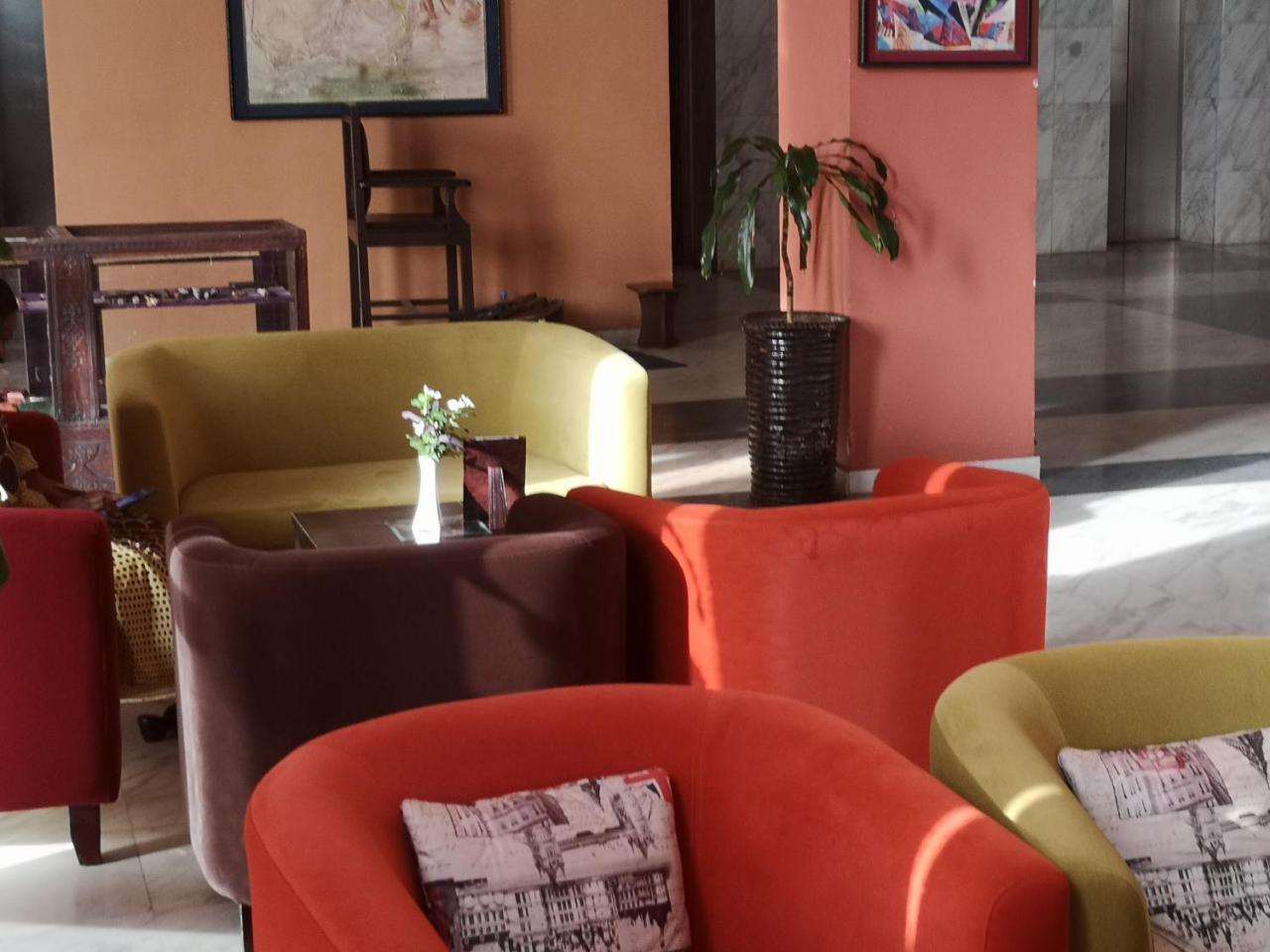 Hotel El Farouk บามาโก ภายนอก รูปภาพ